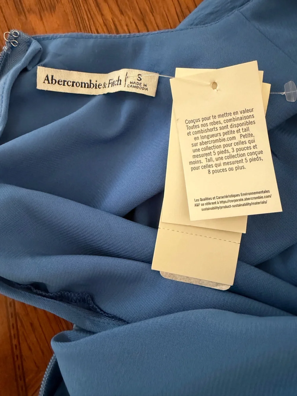 NWT Abercrombie & Fitch Puff Sleeve Cut-Out Maxi Dress Blue S